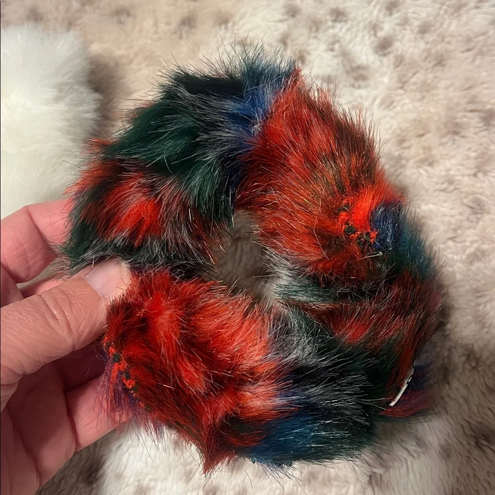 Set of 2 Fabulous Furs Scrunchies White Green and Red